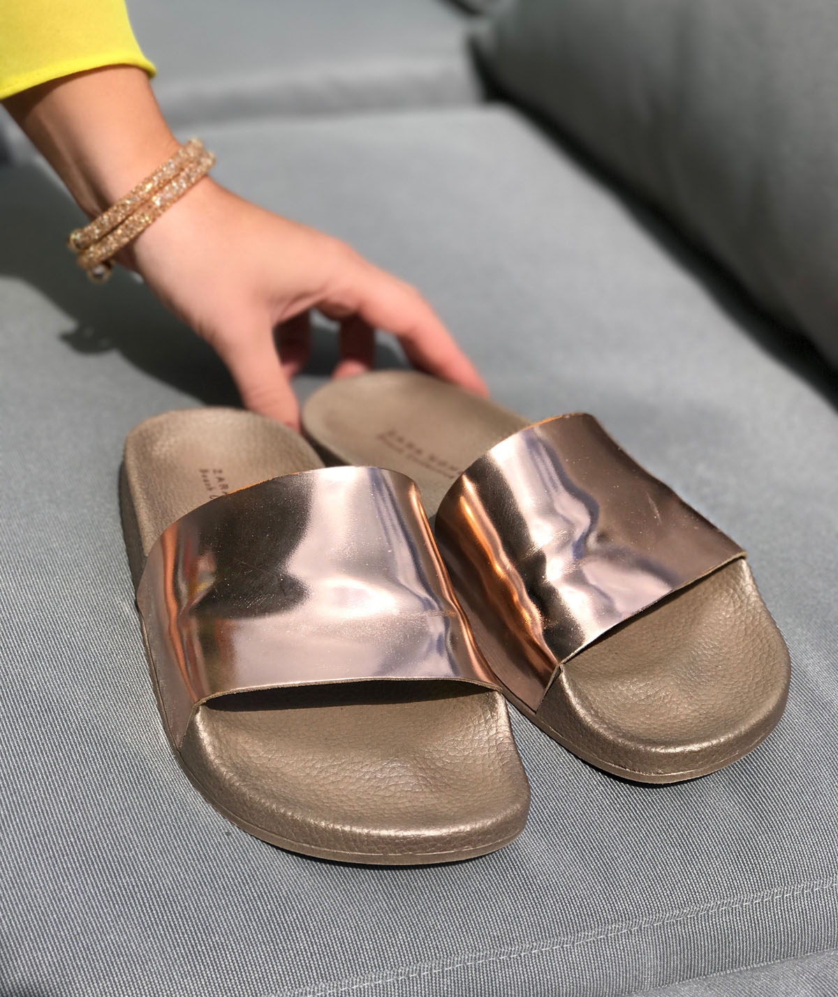 metallic-slippers-metallic-slide-ons-rose-gold-slippers - FASHIONZONE